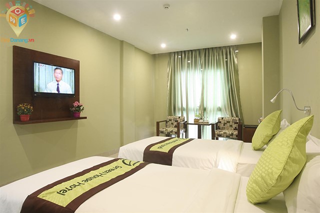 Phòng Senior Deluxe 2 giường đơn hoặc 1 giường đôi hướng biển