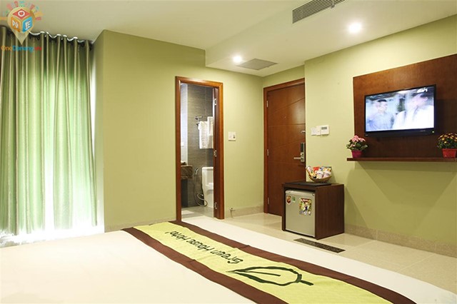 Phòng deluxe 1 giường đôi hướng biển