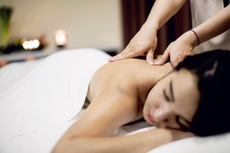 IBIZA RIVERFRONT HOTEL