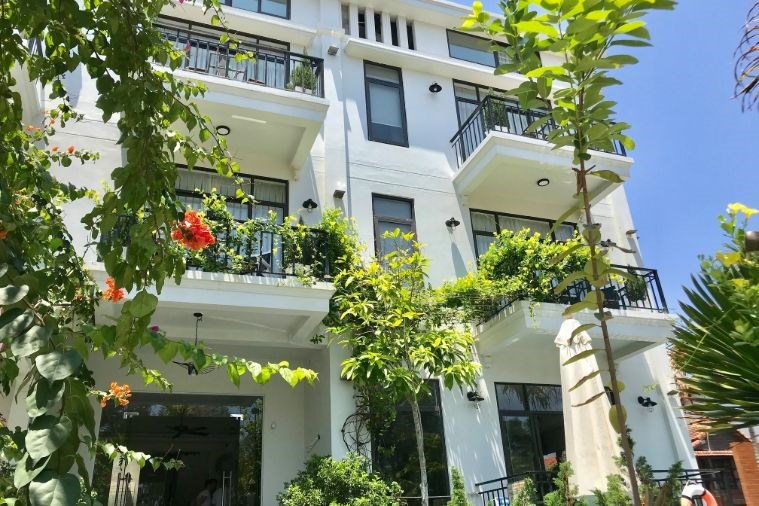 Santa Sea Villa