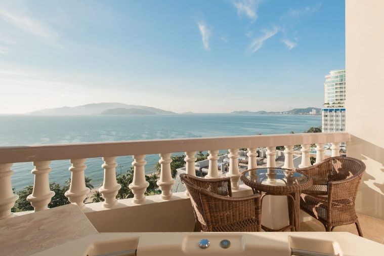 Phòng Junior Suite Ocean