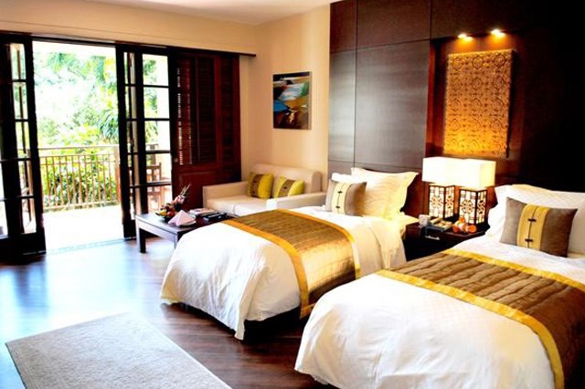 Ocean Suite (One Bedroom)
