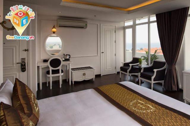 Sea Phoenix Suite