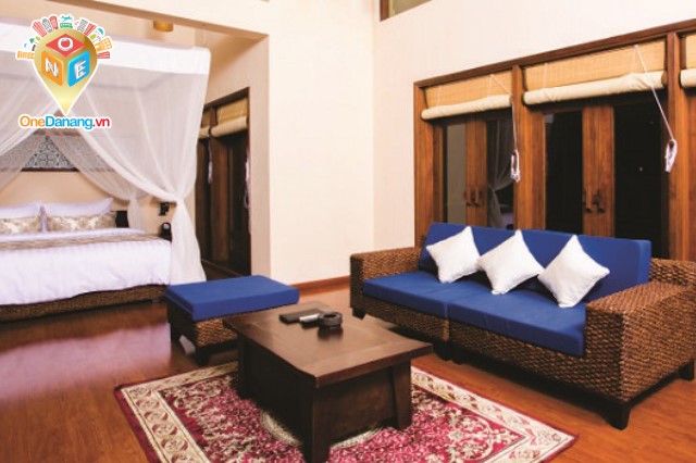 Executive Deluxe Suite