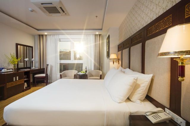 Khách Sạn Galliot Nha Trang