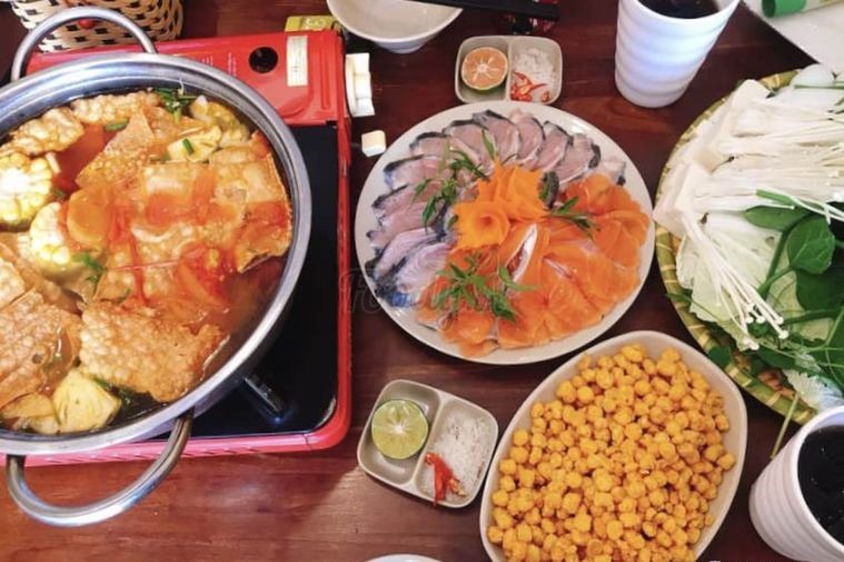 Hotpot center - Lẩu nướng băng chuyền - Sapa